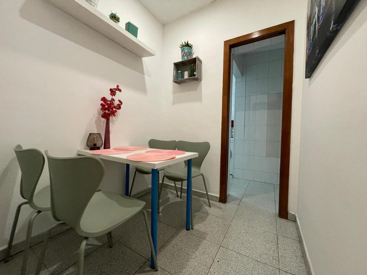 Plaza Universidad Rooms Βαρκελώνη Εξωτερικό φωτογραφία